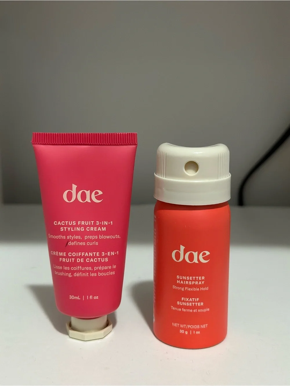 DAE HAIR STYLING CREAM & SUNSETTER HAIRSPRAY TRAVEL SIZE